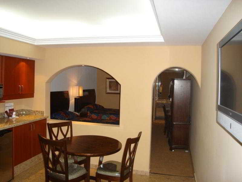 Hotel San Sebastian Hermosillo Eksteriør billede