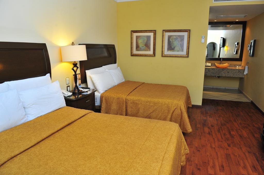 Hotel San Sebastian Hermosillo Eksteriør billede